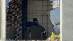 Polícia našla viac ako pol tony kokaínu. Prevážať ho mali dvaja muži