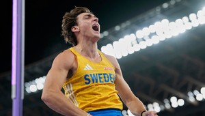 Duplantis ako prvý v histórii prekonal latku vo výške 630 cm