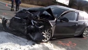 Vážna dopravná nehoda pri Žiline. Zrazili sa tri autá