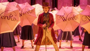 Mladý Willy Wonka bude v našich kinách ešte tento rok: Bude Timothée Chalamet lepší ako Johnny Depp?