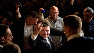 Rumunské prezidentské voľby vyhral prekvapivo proeurópsky kandidát. V súboji porazil favorita