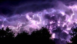 Takto sa búrku s bleskami ešte nepodarilo zachytiť