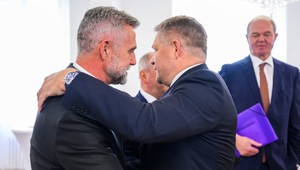 Smerák Gašpar povedie výbor pre obranu a bezpečnosť, nové uplatnenie sa našlo aj pre Huliaka