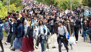 V Nemecku pribúdajú azylanti bez práce. Nevedia jazyk a dusí ich minimálna mzda