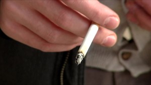 Fajčiari pozor: Za týchto okolností vám poisťovňa liečbu nepreplatí