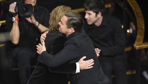 FOTO Pitta a DiCapria obletela celý svet. Leo prejavil Bradovi viac lásky ako svojej partnerke