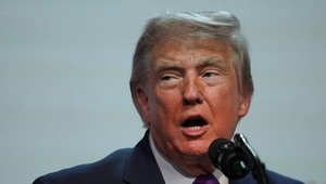 USA zaútočili na iránske zariadenia na odpaľovanie rakiet a lode