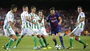 Barcelona zničila Eibar, Messi strelil 300. gól na domácej pôde