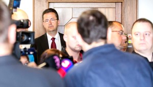 Tunelovanie vojakov. Glváč chce odtajniť dokumenty