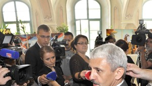 Iskry v Budapešti? Dzurinda prišiel na návštevu