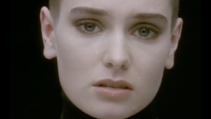 Obrovská tragédia slávnej speváčky! Po krátkej nezvestnosti našli jej syna (†17) mŕtveho