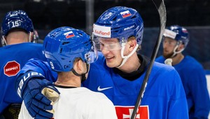 Slovenská reprezentácia absolvovala PRVÝ tréning pred štartom MS