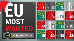 Europol zostavil adventný kalendár, na obrázkoch sú najhľadanejší zločinci