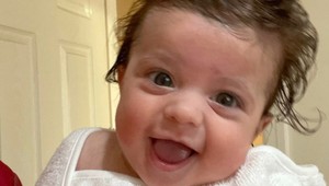 Všetci tvrdili, že jej dcérke prvé vlásky vypadajú: TOTO má na hlave 6-mesačné dievčatko!