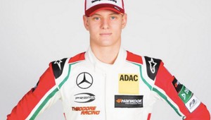 Manželka Michaela Schumachera má strach už aj o život syna!