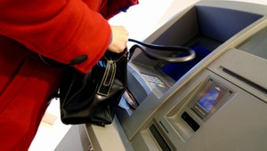 Neoprávnené výbery z bankomatov pokračujú. Tentoraz chýba 230 €