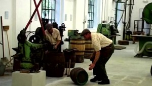 Absolventi majú problém nájsť si prácu, môže za to koronakríza