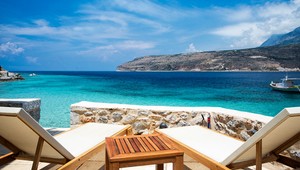 Peloponéz: Kúpanie pod antickými pamiatkami