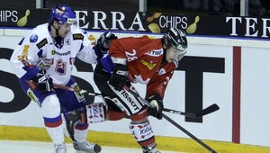 Slováci vyhrali nad Švajčiarmi 3:2, Hanlonova víťazná premiéra