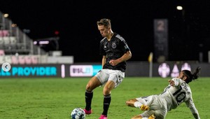 Beckham a Neville opäť v jednom tíme. Synovia sa stretli v MLS