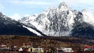 Spojenie turisti a repatrianti v hoteli možné nie je. Buď jedno, alebo druhé