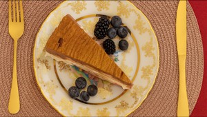 Smotanová torta so zlatom