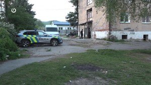 V byte našli telo muža bez známok života. Podozrivá je jeho družka