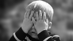 Porodila dieťa a 3 roky ho skrývala v zásuvke: Keď ho našli...