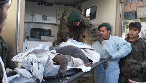 Samovražedný útok v Kábule neprežilo vyše 20 ľudí