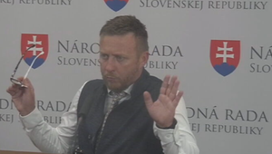 Splnomocnenec Kotlár odmieta odstúpiť, výsledky SAV nepovažuje za smerodajné