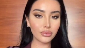 Modelka s veľkosťou XS zostala z fotografa zhrozená: Neuveríte, čo od nej chcel!