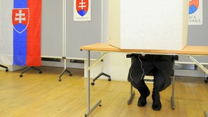 Až štyria voliči hlasovali v prvom kole minimálne 2-krát