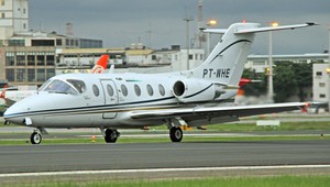 Prepustili muža podozrivého z plánovania útoku na lietadlo