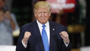 Múr na hraniciach bude zbraňou voči drogám a zločinu, tvrdí Trump