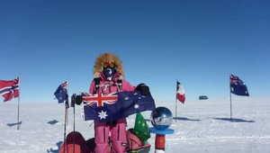 Má 16 rokov a už sama zdolala Južný pól. O tejto mladej žene ešte budeme počuť