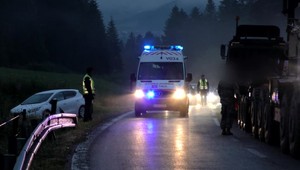 Vozidlo americkej armády zdemolovalo auto so štvorčlennou posádkou neďaleko Starej Ľubovne