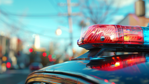 Polícia zastrelila muža s mačetou pri škôlke. Vystreliť naňho museli šesťkrát