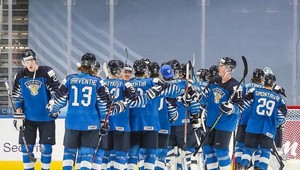 Poznáme prvých dvoch semifinalistov, fínsky obrat v derby