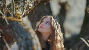 Má len 14 rokov a už vyráža svojím hlasom dych! Anika sa chystá zamiešať karty medzi slovenskými speváčkami!