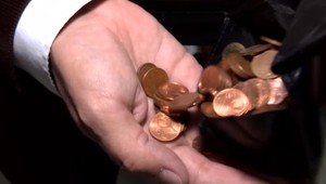 Zasadli na úrad a urobili neočakávané. Dobrovoľne si znížili plat