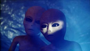 Rok 2031. Dovtedy sa stretneme s mimozemšťanmi