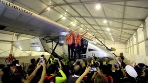 Zviezli by ste sa? Solar Impulse 2 má za sebou najťažšiu etapu