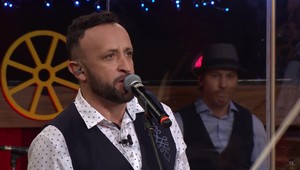 Ondrej Kandráč bojuje proti koronavírusu spevom! Zložil TÚTO špeciálnu pieseň!