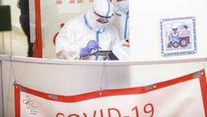 PREHĽAD: Deti do 6 rokov sa považujú za očkované, uvoľnenie športových aktivít