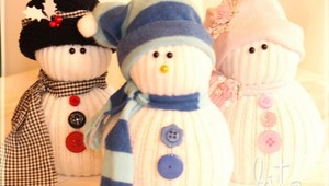 Super nápad, ako využiť staré ponožky: Vyrobte si z nich vianočných snehuliakov