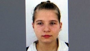 Mamička (17) utiekla z nemocnice. Nechala tam polročného syna