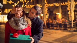 Aký parfém kúpiť partnerke na Vianoce? Toto sú aktuálne hity vôní pre rok 2019