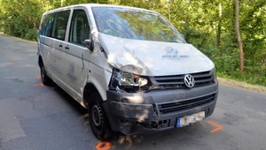 Dodávka vletela do detí, jedno zomrelo, dve bojujú o život