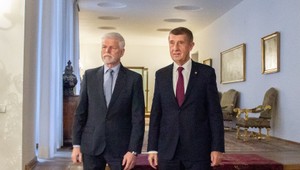 Politológ o spore Pavla a Babiša: Zatiaľ nikto nevyhral