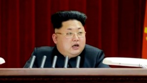 Nedokončená elektráreň a špina v hoteli. Kim Čong-un skritizoval nedostatky vo svojej krajine